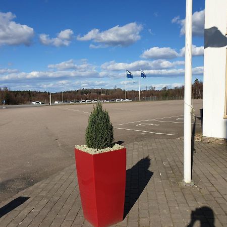 Trestads Restaurang Hotell&Pensionat Vänersborg Dış mekan fotoğraf