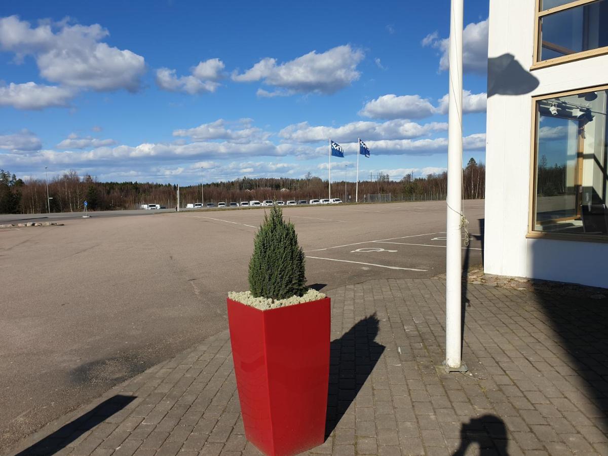 Trestads Restaurang Hotell&Pensionat Vänersborg Dış mekan fotoğraf
