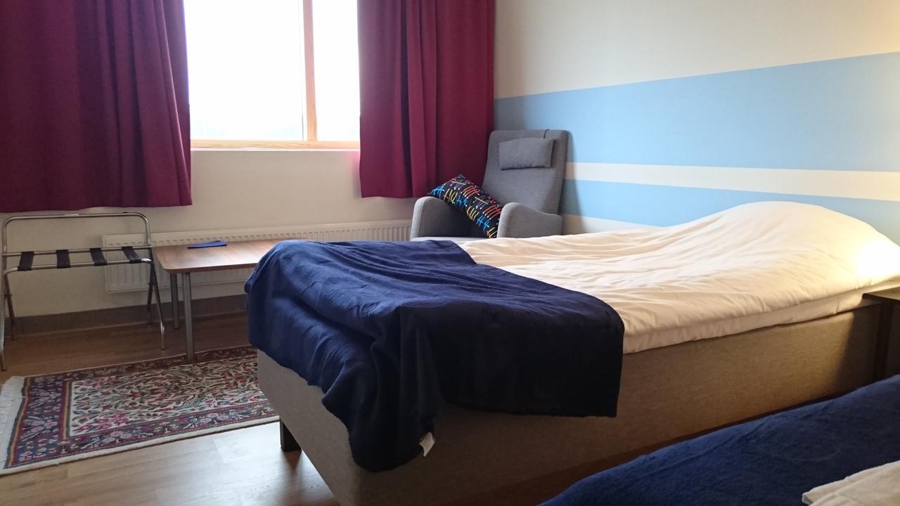 Trestads Restaurang Hotell&Pensionat Vänersborg Dış mekan fotoğraf
